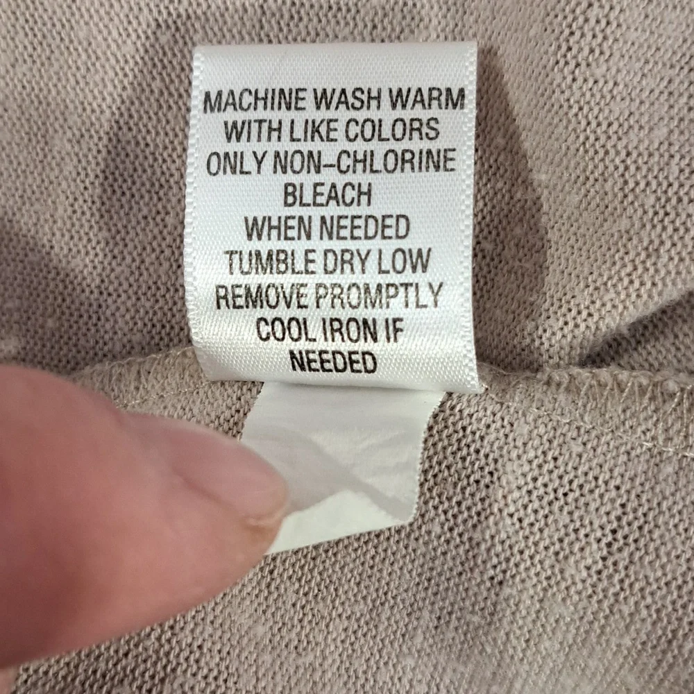 3/$25 Croft & Barrow Woman's Lightweight Cardigan